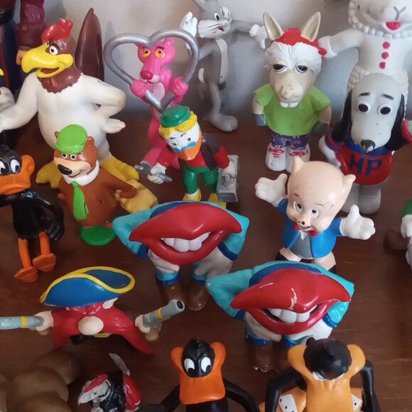 Lot of 27Assorted Action Figures - Picture 4 of 11